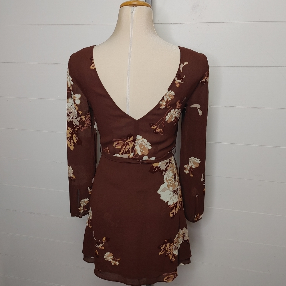Aritzia Little Moon Cordata mini dress size 00 - Picture 5 of 13